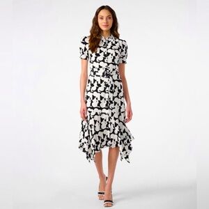 💖KARL LAGERFELD PARIS
Print Asymmetric Hem Midi Dress NWT